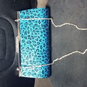 Women's clutch